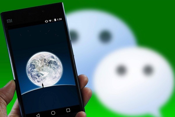 如果快手是用微信登录的但是你卖了号别人要怎么样登录你的号？